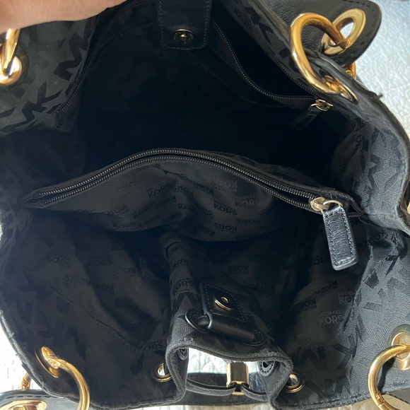 Michael Kors. Bag set - Picture 3 of 10